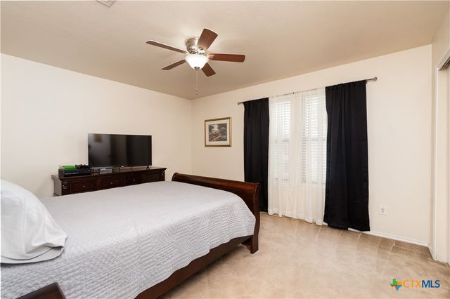 322 Fallen Leaf Lane, Temple, TX 76502