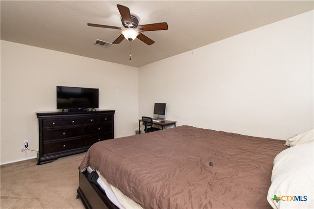 322 Fallen Leaf Lane, Temple, TX 76502