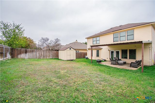 322 Fallen Leaf Lane, Temple, TX 76502