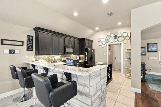 501 Branchwood Drive, Midlothian, TX 76065