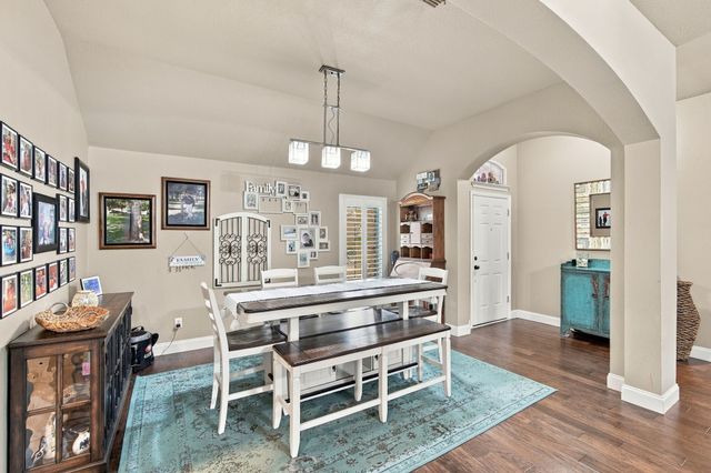 501 Branchwood Drive, Midlothian, TX 76065