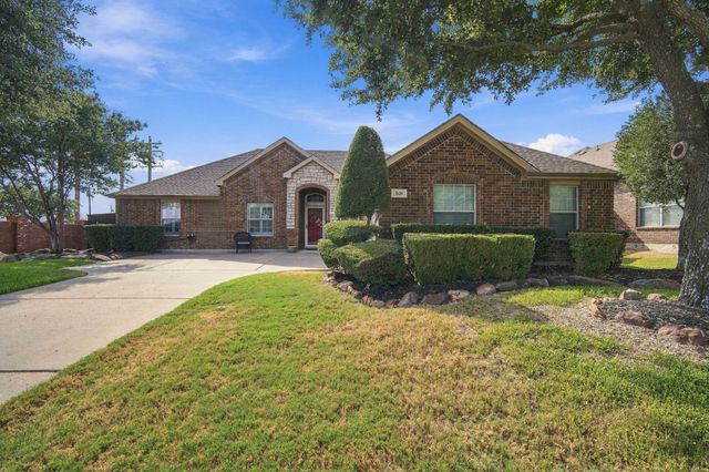 501 Branchwood Drive, Midlothian, TX 76065