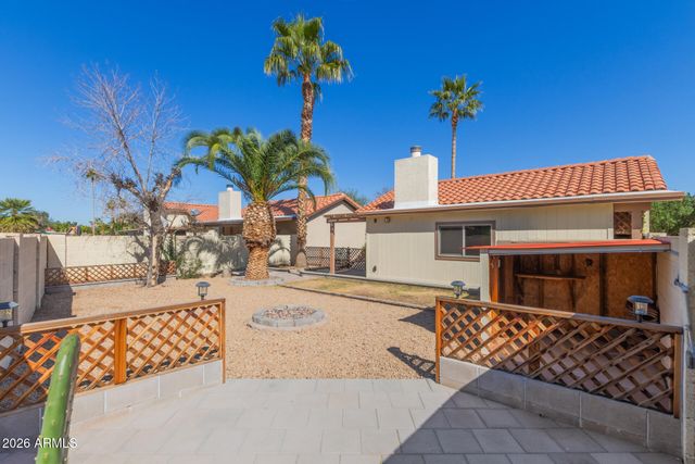 1384 N CARRIAGE Lane, Chandler, AZ 85224