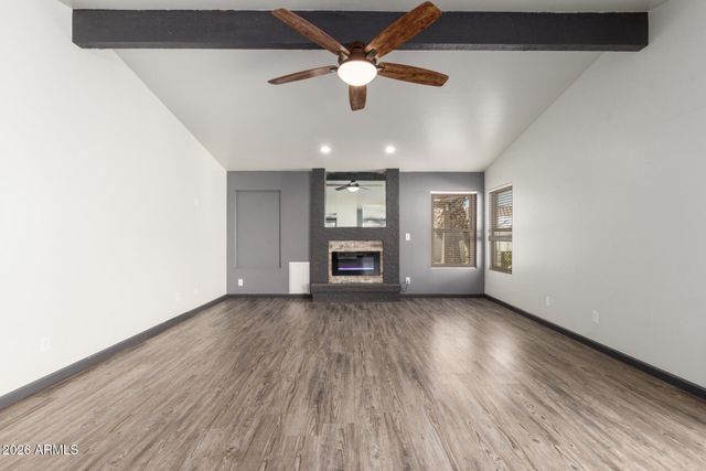 1384 N CARRIAGE Lane, Chandler, AZ 85224