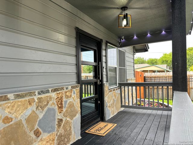 727 Erline, San Antonio, TX 78237