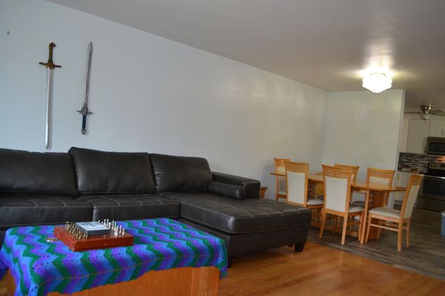 10048 S Pulaski Road 3E, Oak Lawn, IL 60453