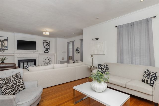 16 Logan St, Lawrence, MA 01841