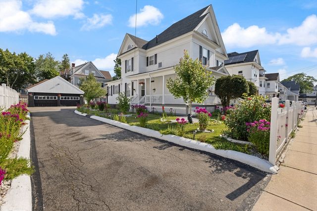 16 Logan St, Lawrence, MA 01841