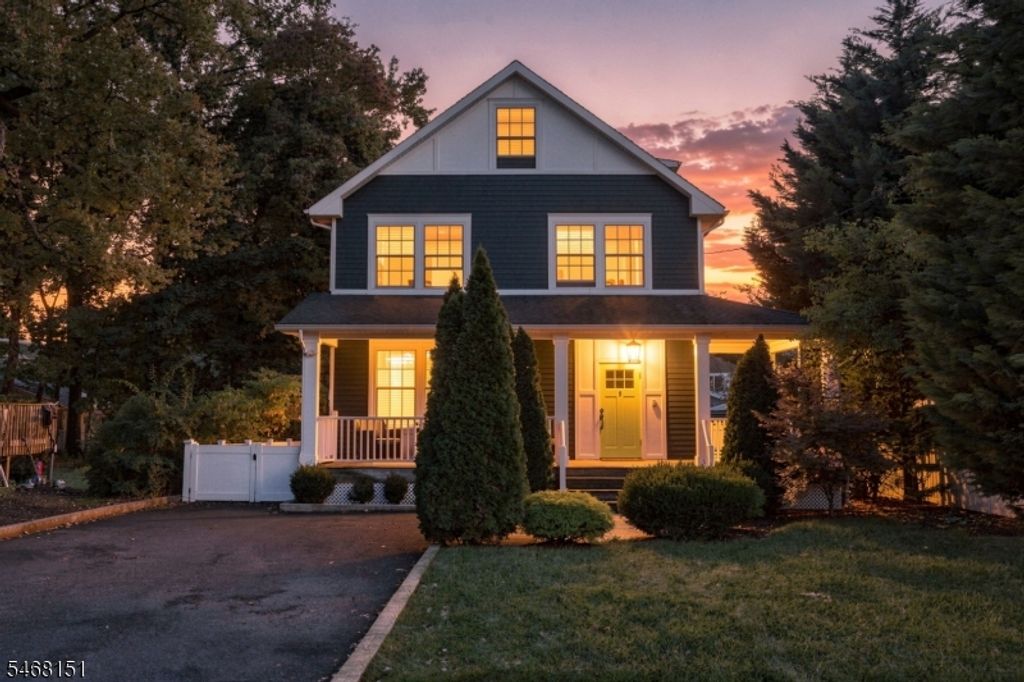 163 Woodward Ave, Rutherford Boro, NJ 07070 — photo 2