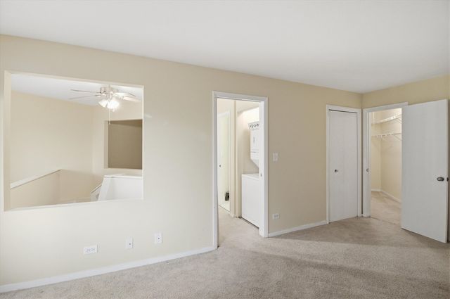 6337 Roosevelt Road 114, Berwyn, IL 60402