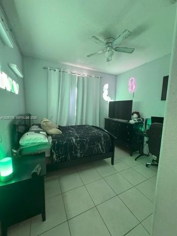 18201 SW 144th Ct, Miami, FL 33177