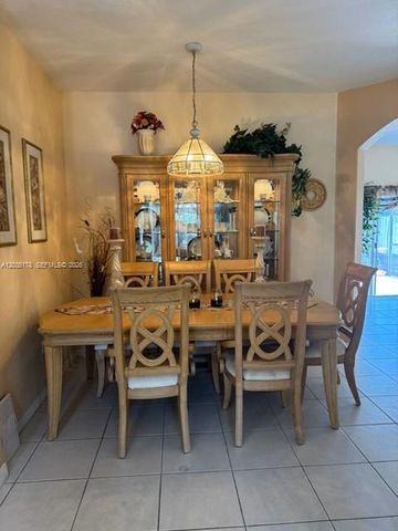 18201 SW 144th Ct, Miami, FL 33177