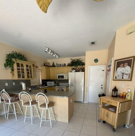 18201 SW 144th Ct, Miami, FL 33177