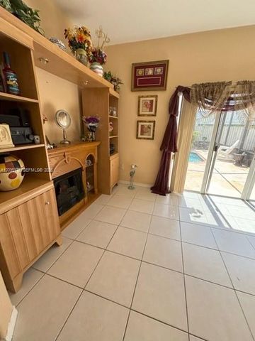 18201 SW 144th Ct, Miami, FL 33177