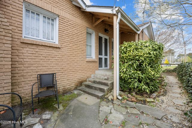 107 N Griffin Street, Elizabeth City, NC 27909