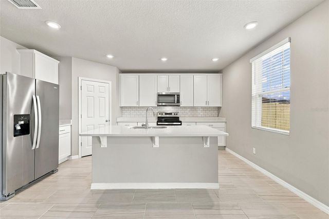 5291 MEREDREW LANE, St Cloud, FL 34771
