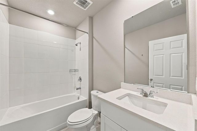 5291 MEREDREW LANE, St Cloud, FL 34771
