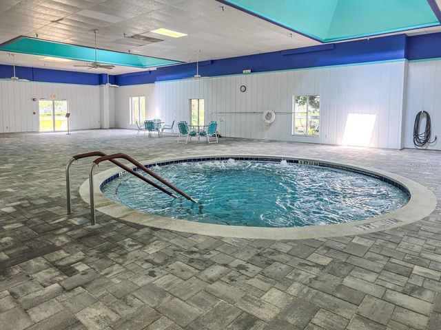 201 BEDFORD TRAIL 121, Sun City Center, FL 33573