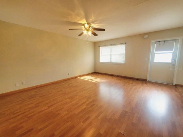 201 BEDFORD TRAIL 121, Sun City Center, FL 33573