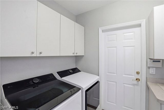 6039 Fairway CT, Naples, FL 34110