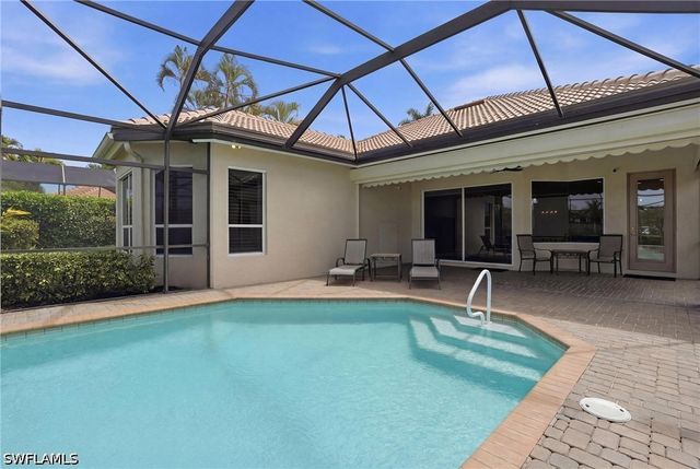 6039 Fairway CT, Naples, FL 34110