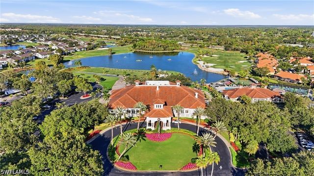 6039 Fairway CT, Naples, FL 34110