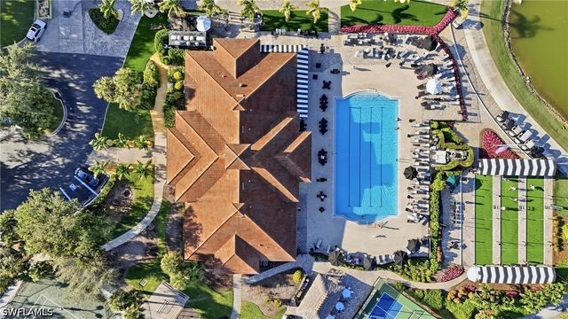 6039 Fairway CT, Naples, FL 34110