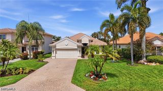 6039 Fairway CT, Naples, FL 34110
