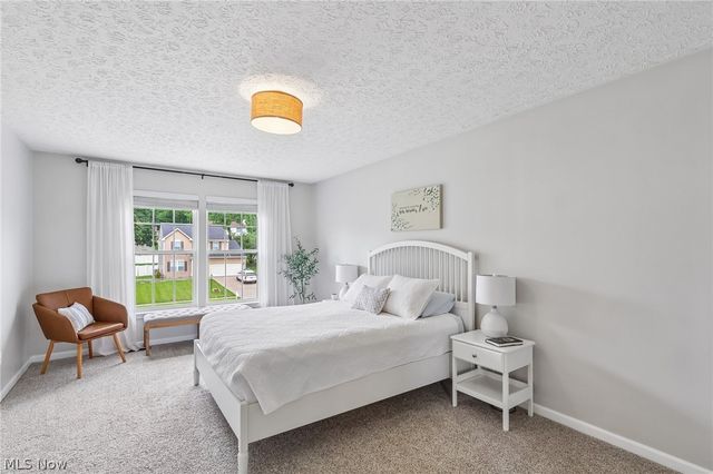 3821 Woodglen Avenue, Norton, OH 44203