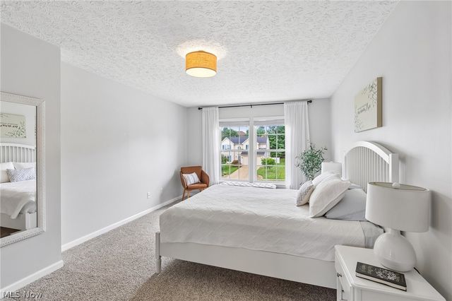 3821 Woodglen Avenue, Norton, OH 44203