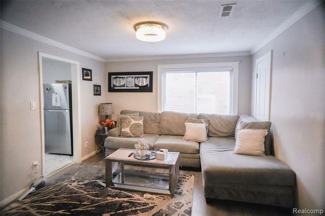 7724 Maple Street, Dearborn, MI 48126