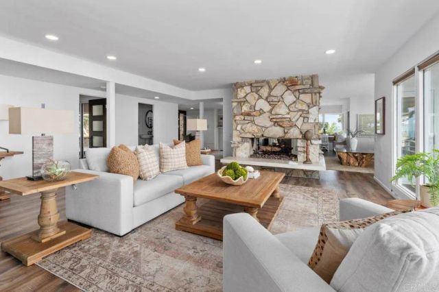 1010 La Jolla Rancho Rd, La Jolla, CA 92037