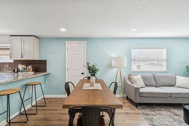 14232 17TH STREET, Dade City, FL 33523