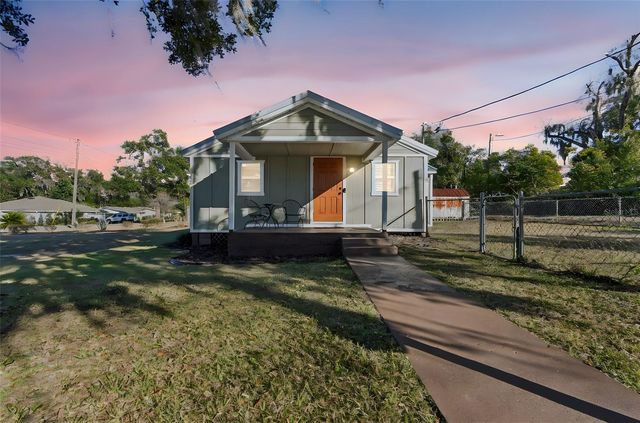 14232 17TH STREET, Dade City, FL 33523