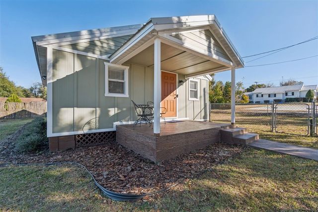 14232 17TH STREET, Dade City, FL 33523