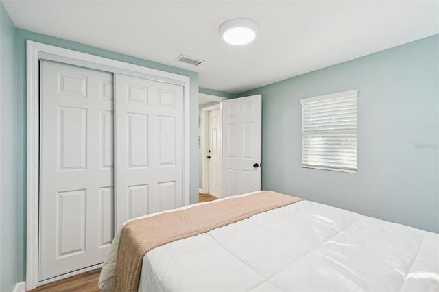 14232 17TH STREET, Dade City, FL 33523