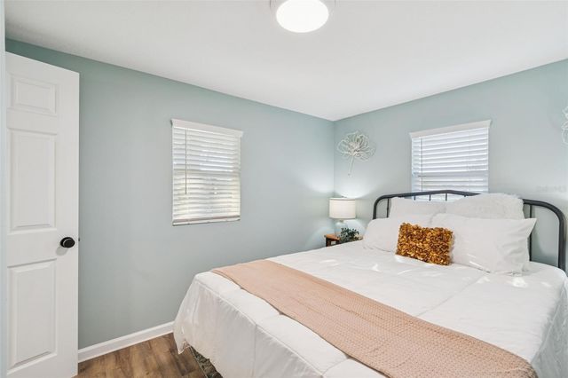 14232 17TH STREET, Dade City, FL 33523