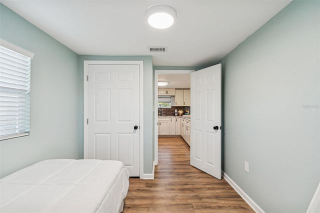 14232 17TH STREET, Dade City, FL 33523