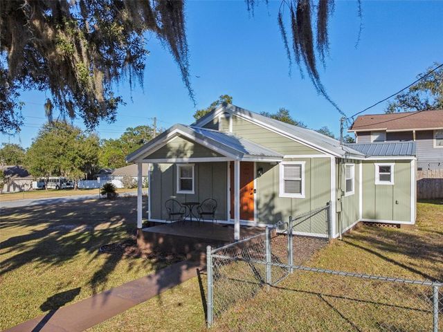 14232 17TH STREET, Dade City, FL 33523