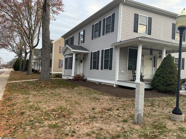 38 Prospect Street B, Stonington, CT 06379