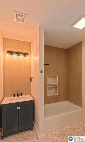 41 South 2nd Street, Emmaus Boro, PA 18049