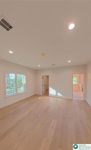 41 South 2nd Street, Emmaus Boro, PA 18049