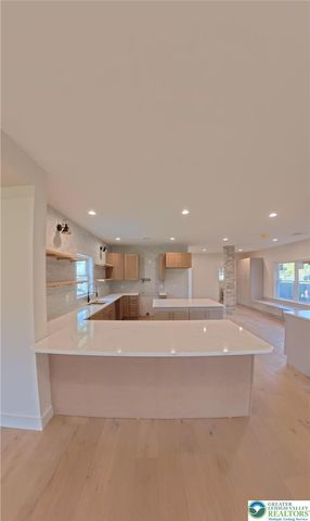 41 South 2nd Street, Emmaus Boro, PA 18049