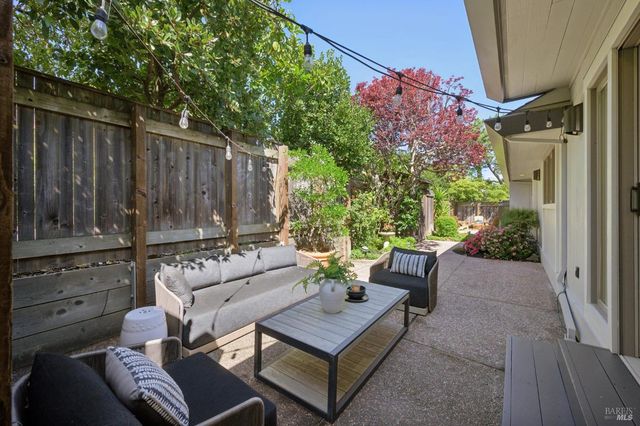 55 Upper North Ter, Tiburon, CA 94920