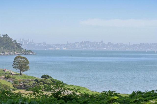 55 Upper North Ter, Tiburon, CA 94920