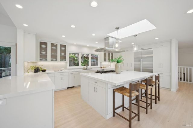 55 Upper North Ter, Tiburon, CA 94920