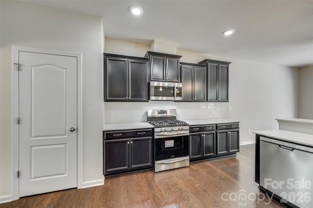 910 Ashton Oak Court, Fort Mill, SC 29715
