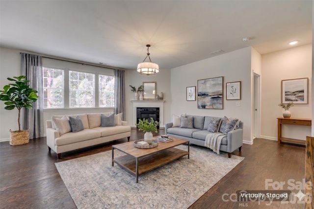 910 Ashton Oak Court, Fort Mill, SC 29715