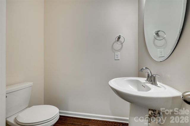 910 Ashton Oak Court, Fort Mill, SC 29715