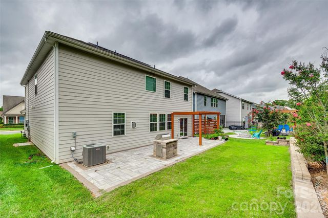 910 Ashton Oak Court, Fort Mill, SC 29715